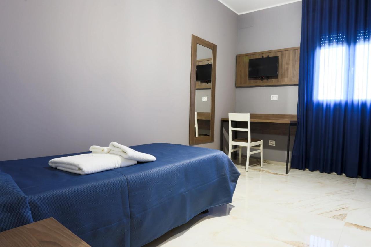 La Piana Hotel Tito ภายนอก รูปภาพ