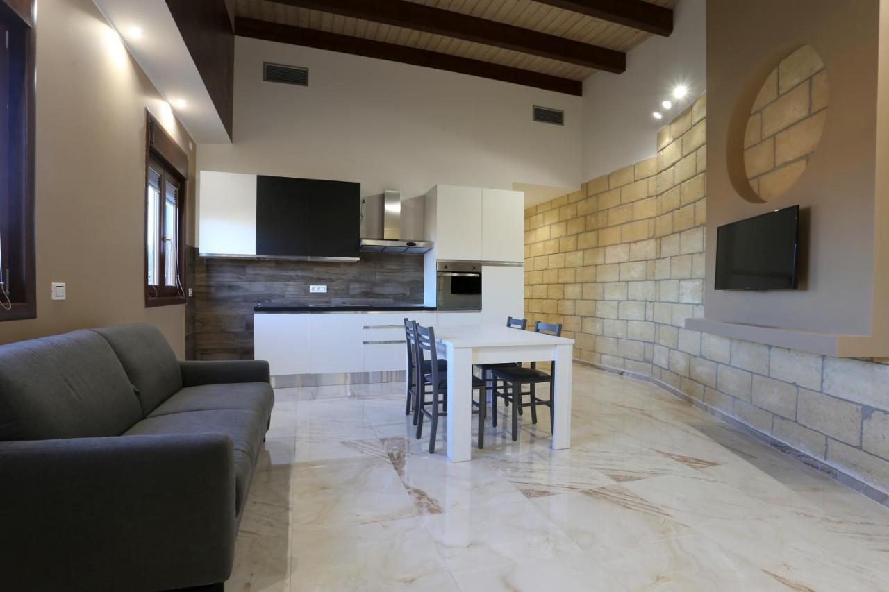 La Piana Hotel Tito ภายนอก รูปภาพ