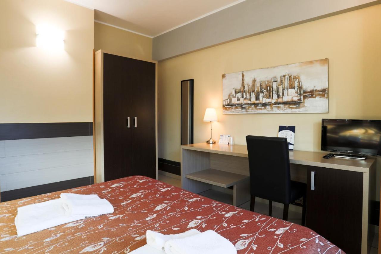 La Piana Hotel Tito ภายนอก รูปภาพ