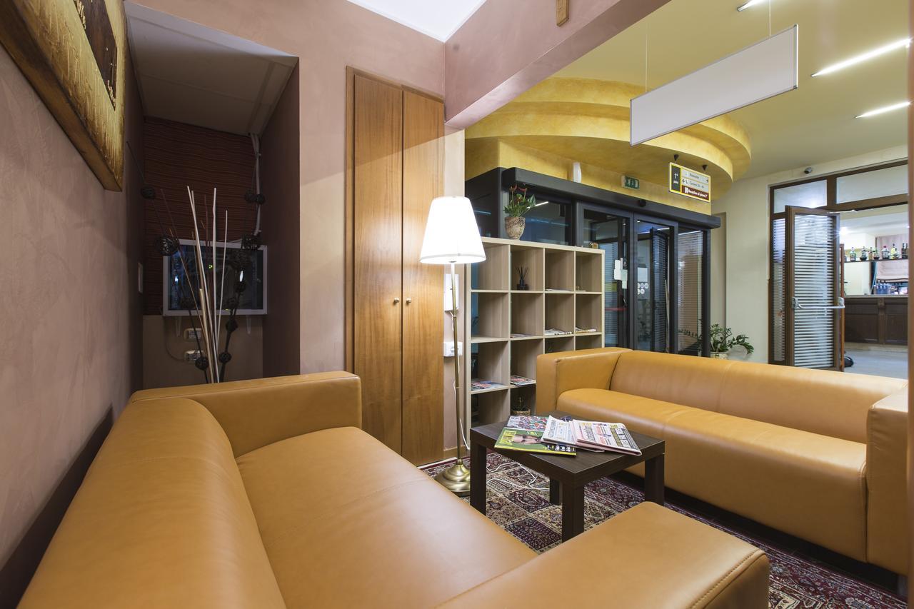 La Piana Hotel Tito ภายนอก รูปภาพ